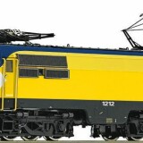 NS_1200_gelb_blau_Nederlands_Spoorwegen_bahngarfield_Christian-a