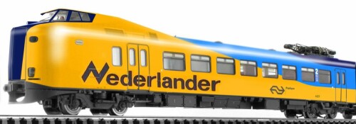 NS_Nederlander_blau_gelb_Nederlands_Spoorwegen_bahngarfield_Christian-a.jpg