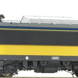 NS_1600_gelb_blau_Nederlands_Spoorwegen_bahngarfield_Christian