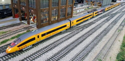 ICE_3_BR_403_406_DB_High_speed_Train_Union_Pacific_Bogdan_Bogdan-Krmelj_H0_scale_U.S-1.jpg