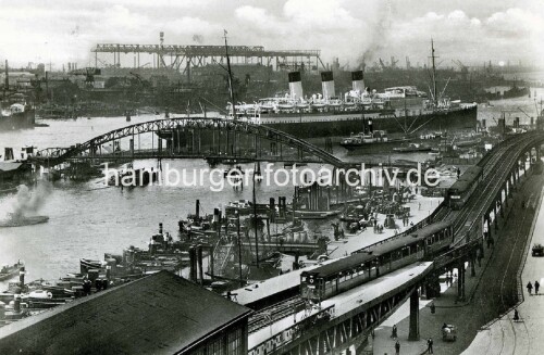 1925-Altes-Bild-vom-Jonashafen-am-Baumwall.jpg