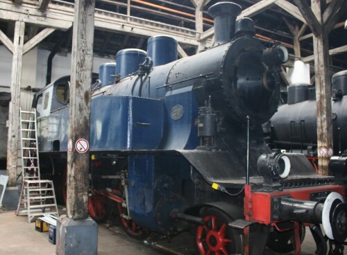 TAG_7_Tegernseebahn_Dampflok_blau_Bayrisches_Bahnmuseum_Nordlingen_2025-3.jpg
