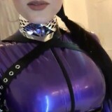 Bizarrlady-purplelatex-black-shiny-gummi-sexy-latex-smell-oh-janine-sarmiento-wellnhammer-gummismellfetish-sexy-make-upe88949667529b64d